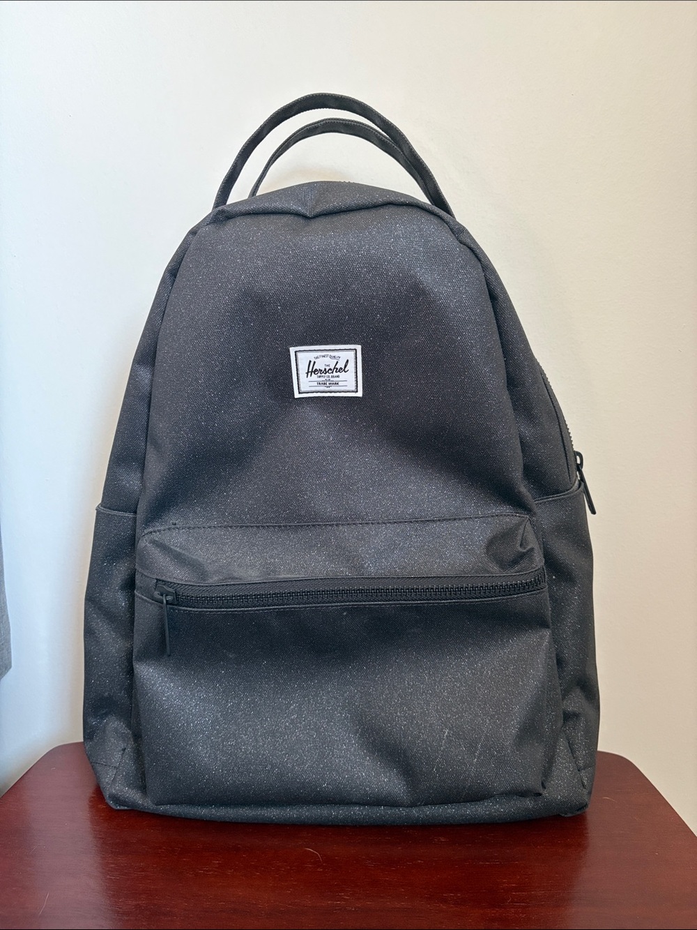 Herschel Backpack - Picture 1 of 3